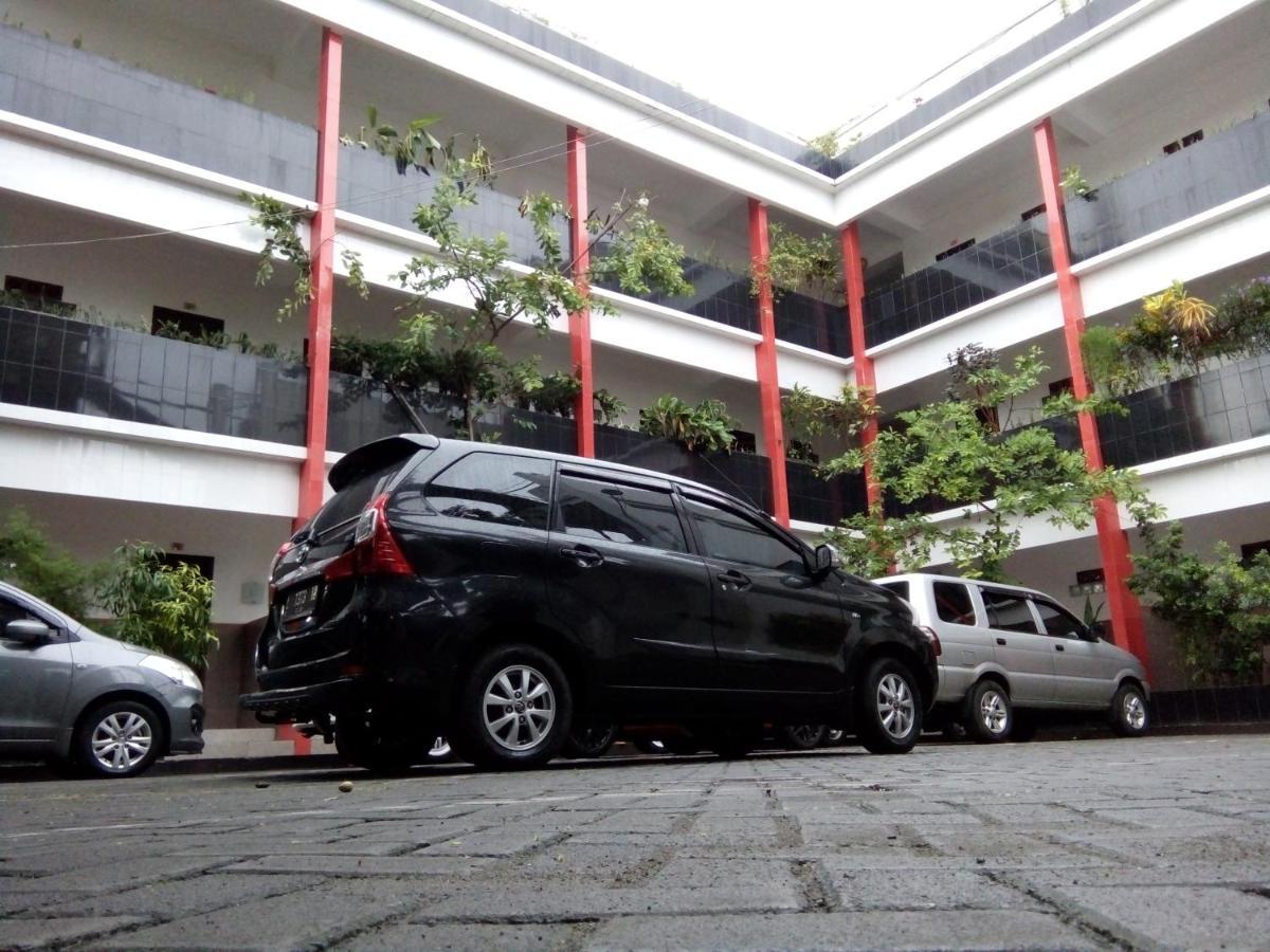 Hotel Surakarta *